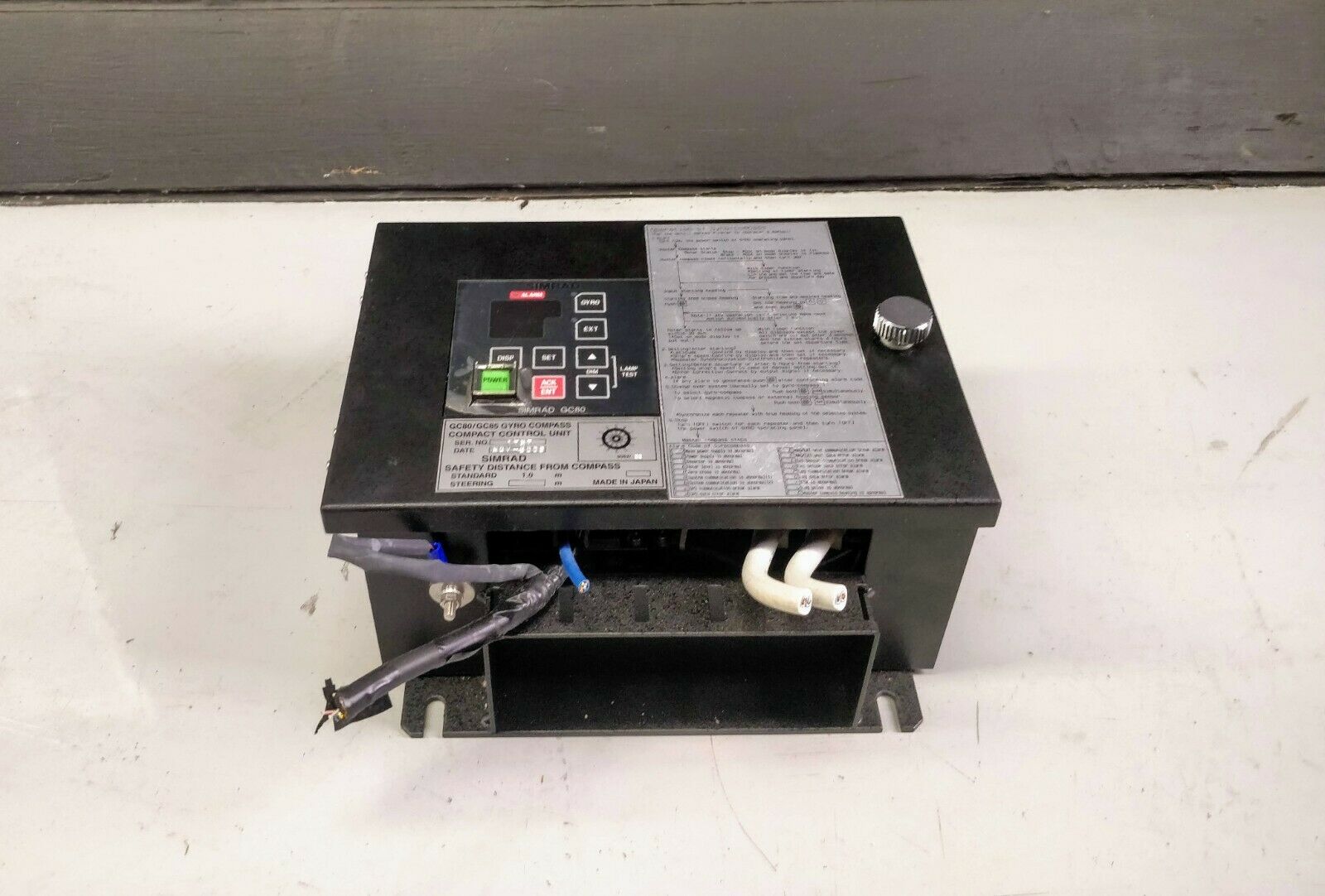 Simrad GC80, Gyroscope-Compass Compact Control Unit