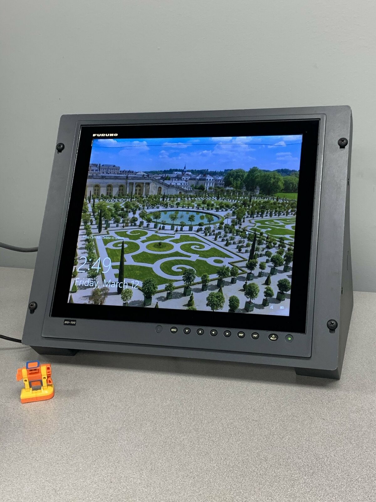 Furuno MU-190 Monitor Unit, 19 in. Color LCD Monitor w/ Mounting Bracket