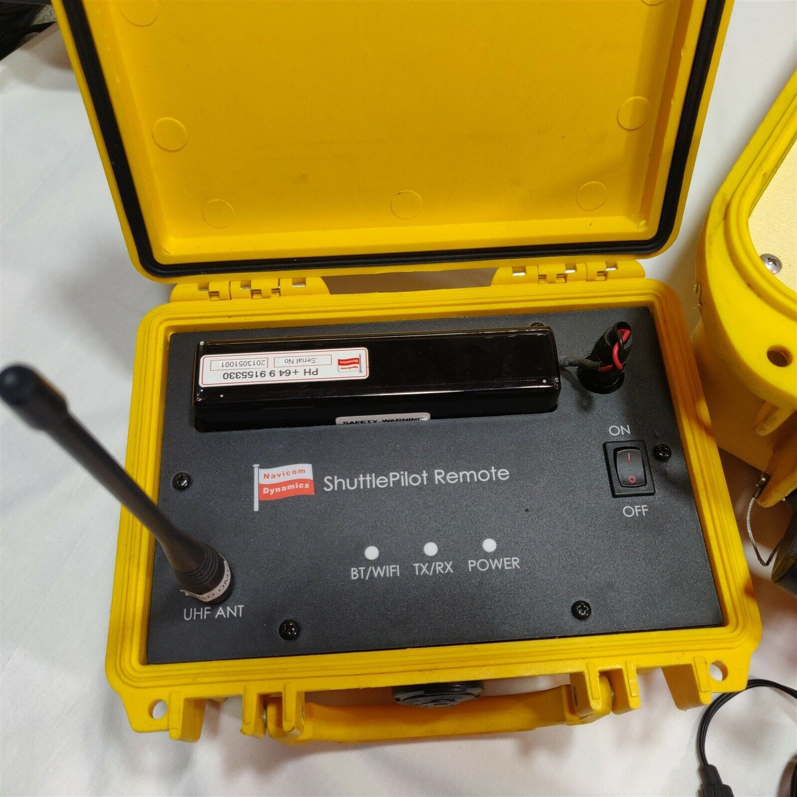 Navicom Dynamics Harbour Pilot Ruggedized + Shuttle Pilot Remote - Image 3