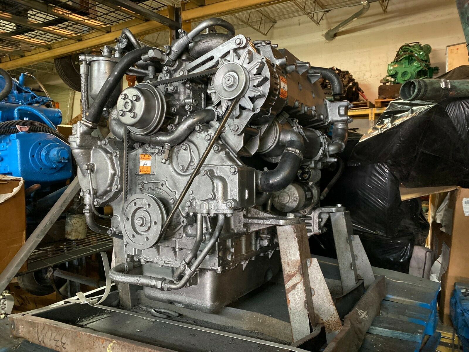 Yanmar 4LH-DTE Diesel Engine 170 HP W Kanzaki Transmission 1.5:1 - Image 2