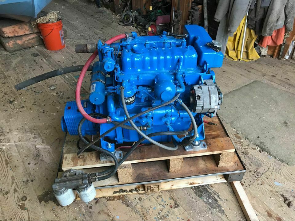 Perkins 4-107 , Marine Diesel Engine 4 Cylinder 40 HP