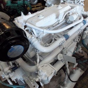 Detroit Diesel 471TI 350 HP J&T Series Marine Diesel with Twin Disc MG-506 2:1