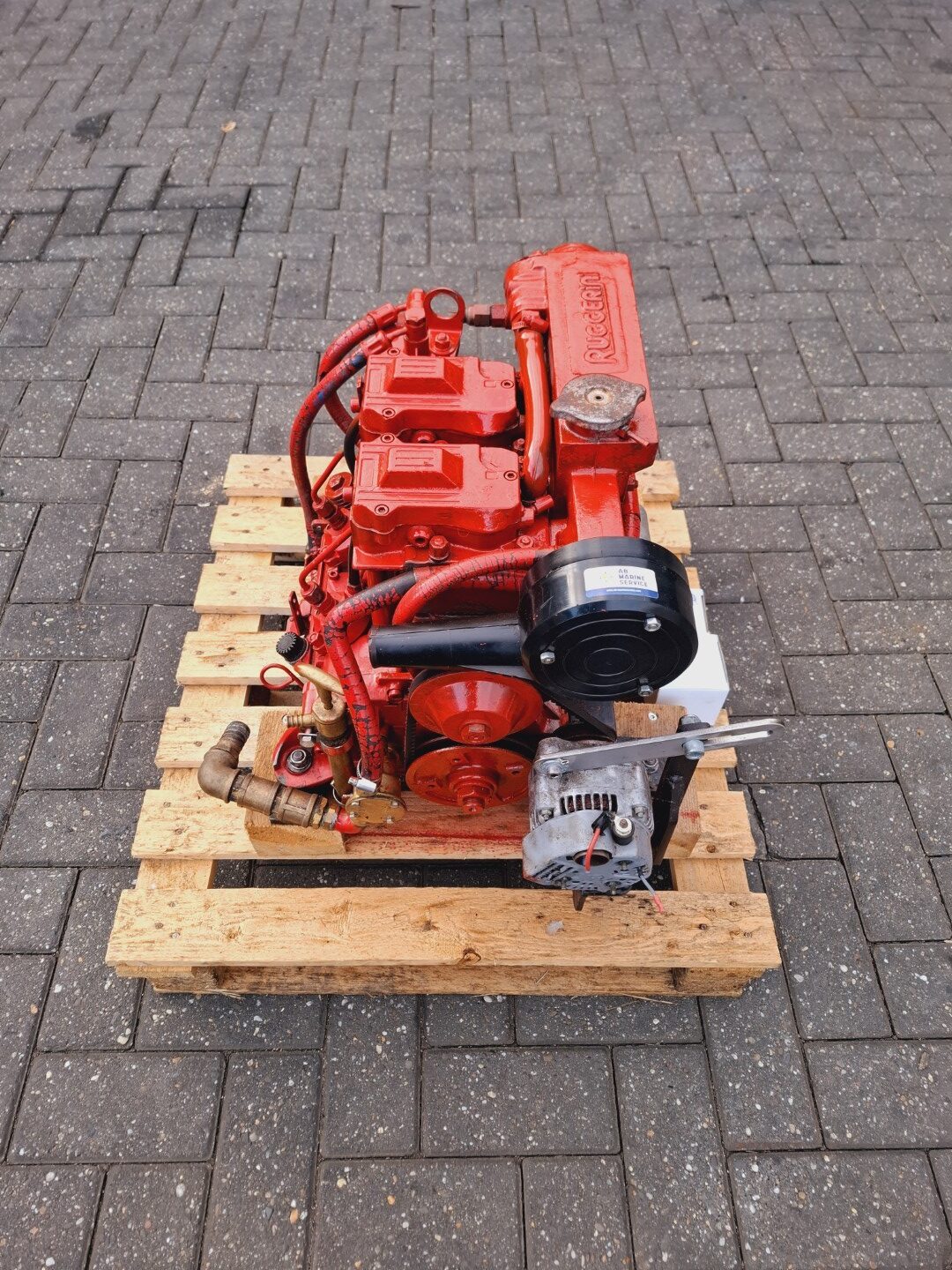 Ruggerini MM150 Marine engine 15hp with reverse gear - Image 4