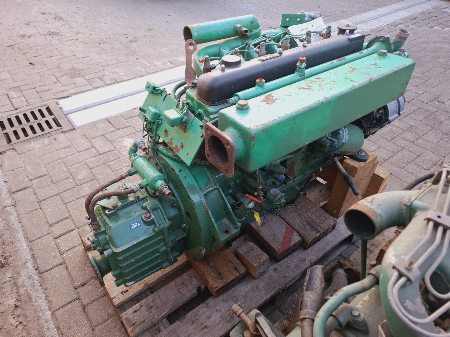 Samofa 6DS70 80hp Marine engine with Hurth Reverse gear HBW450 - Image 2