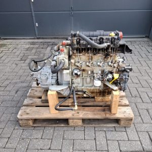 Vetus Deutz 4M1011F engine block with Hurth 25-2.0 gearbox (fire damage)