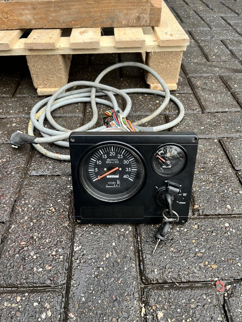 Vetus M3.10 17hp marine engine heat exchanger gearbox - Image 9