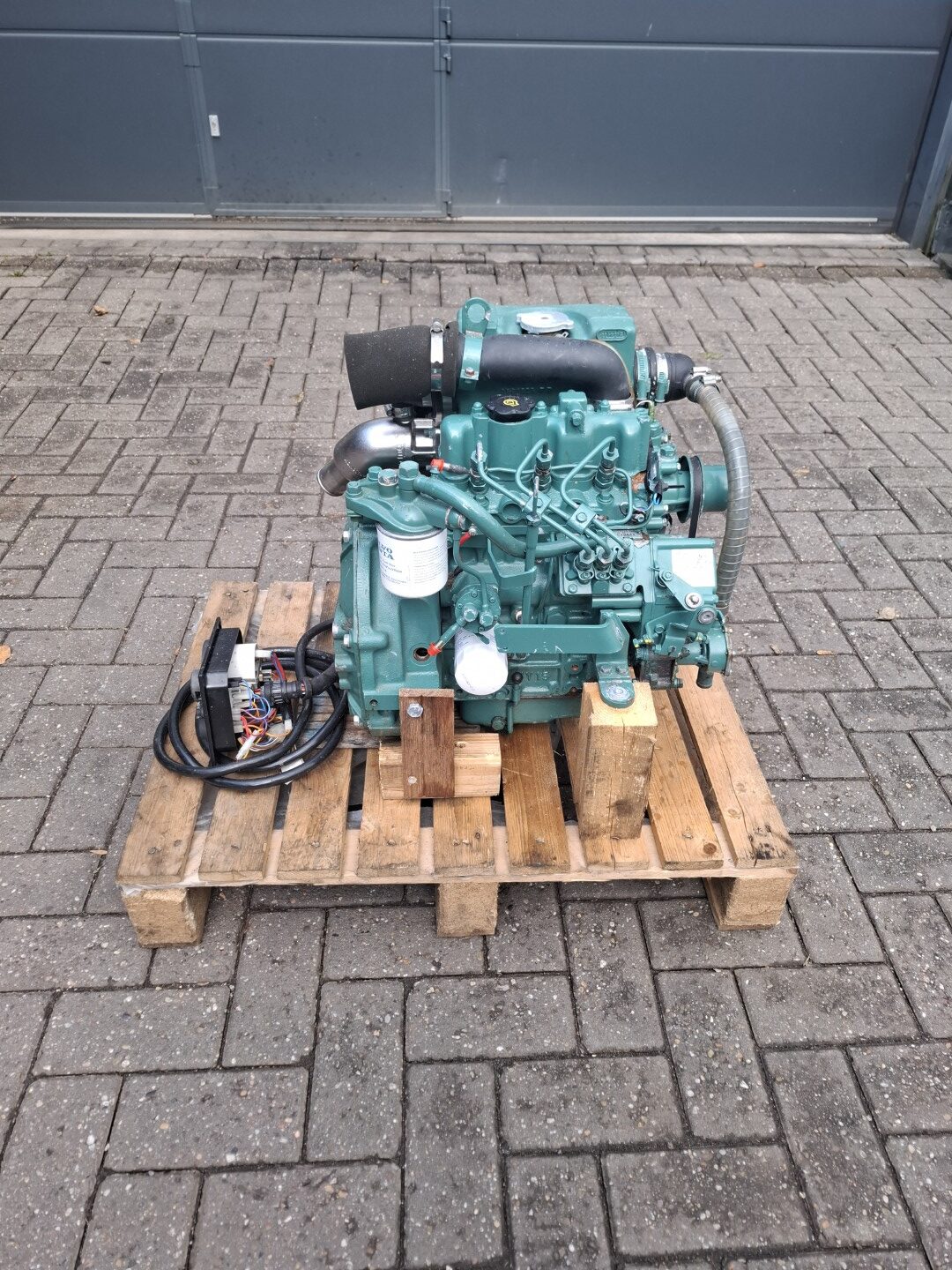 Volvo Penta MD2020 20hp marine engine (engine only)