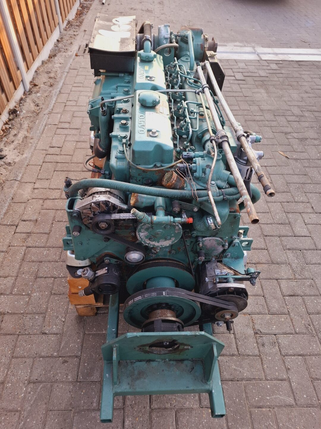 Volvo Penta TAMD63L 360 HP with Twin Disc MG5061SC Gearbox - Image 7