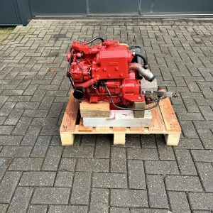 Beta Marine Kubota 20hp marine engine with reverse gear and heat exchanger