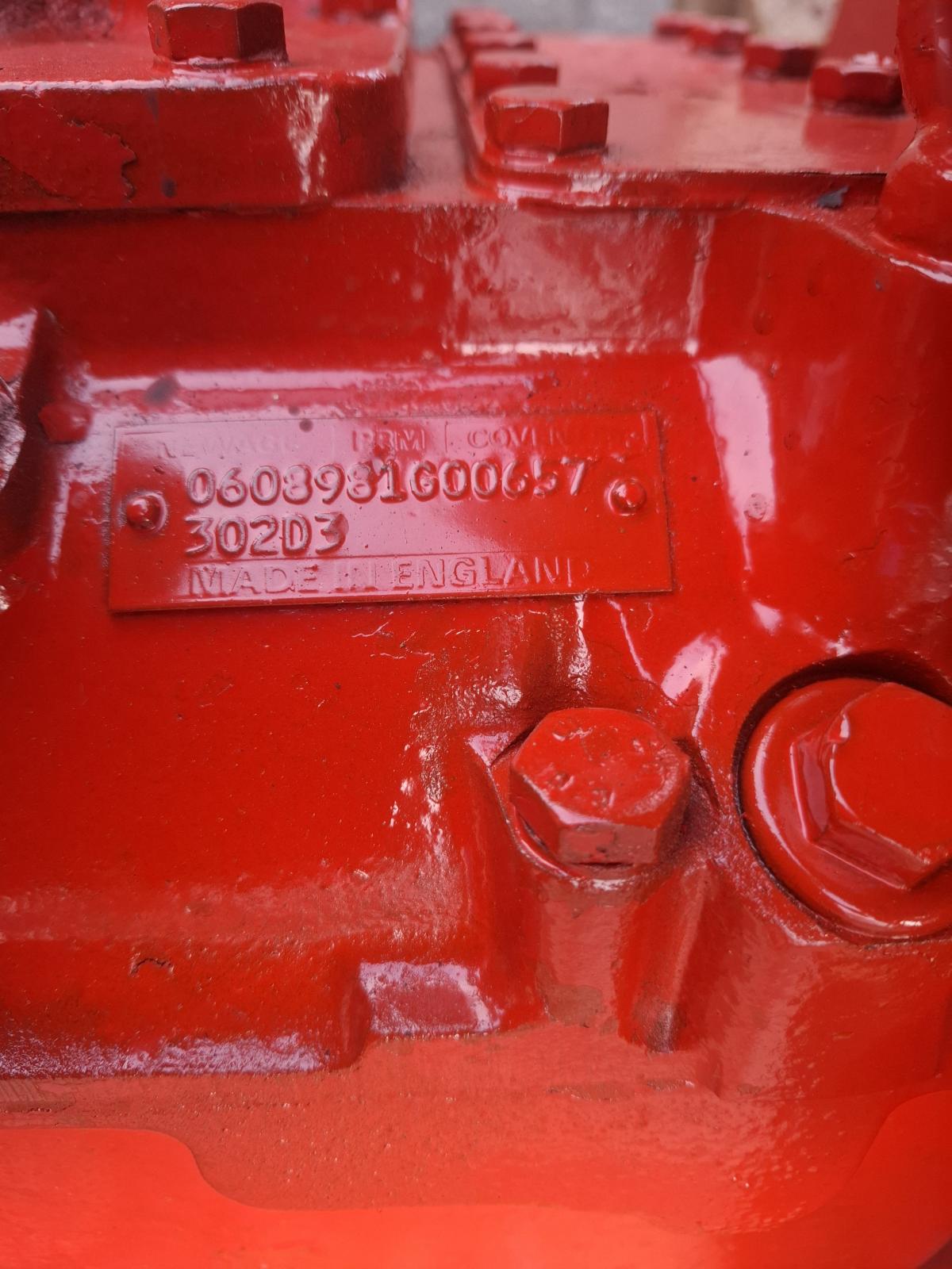 Iveco 8061 M12 120hp marine engine with heat exchanger and hydraulic reverse gear. - Image 6
