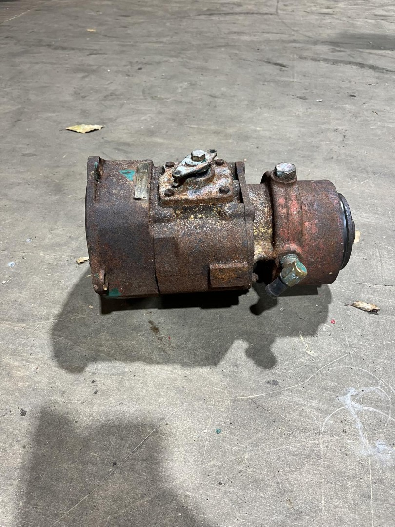 Volvo Penta MS gearbox, operational, ratio 2:1