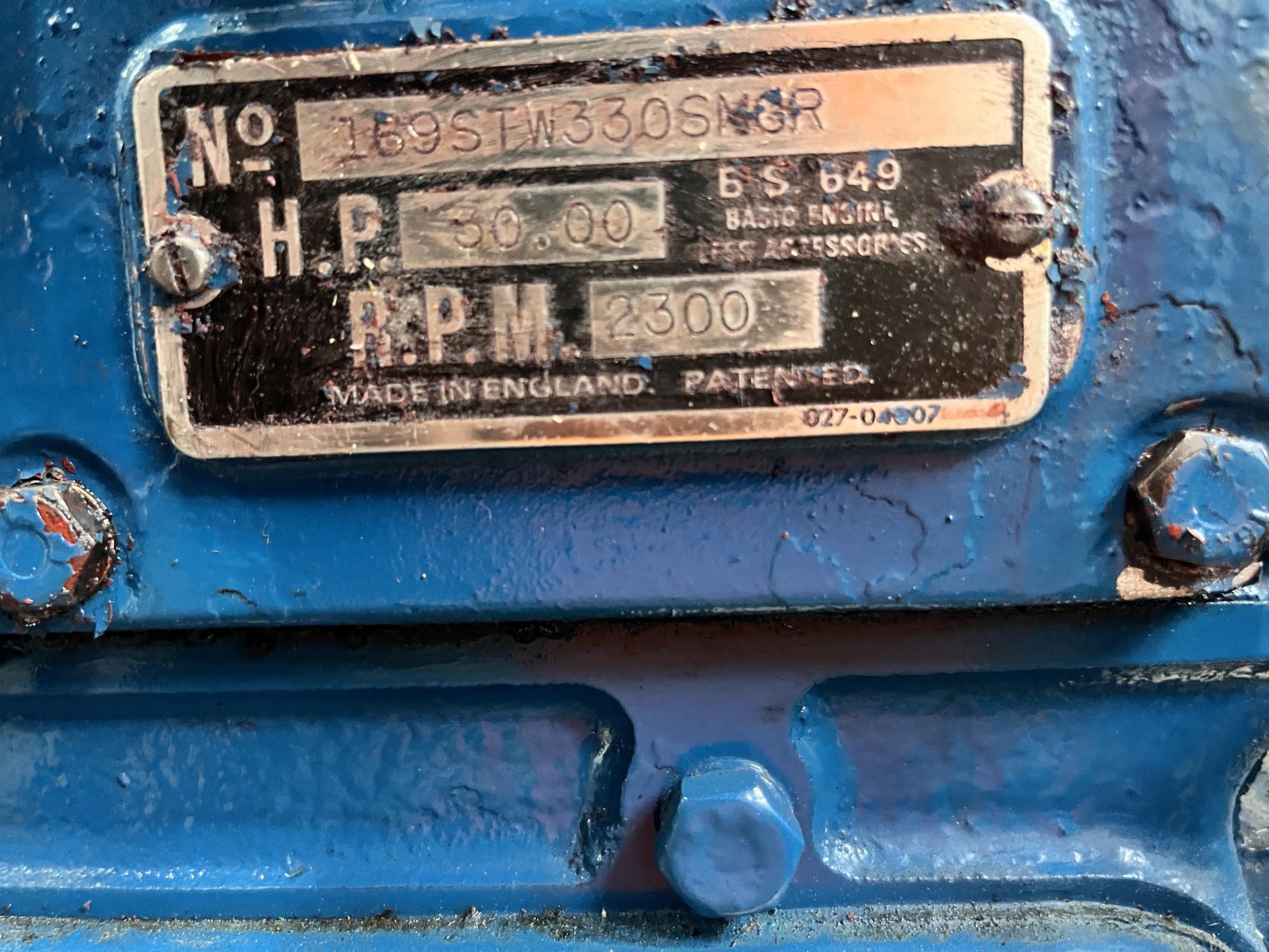 Lister 30hp STW3 marine engine with reversing gear (keel cooling) - Image 4