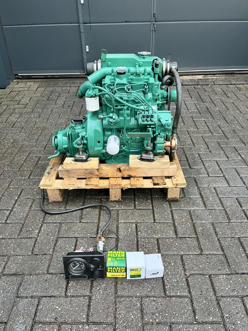 Volvo Penta MD2040 marine engine with reverse gear
