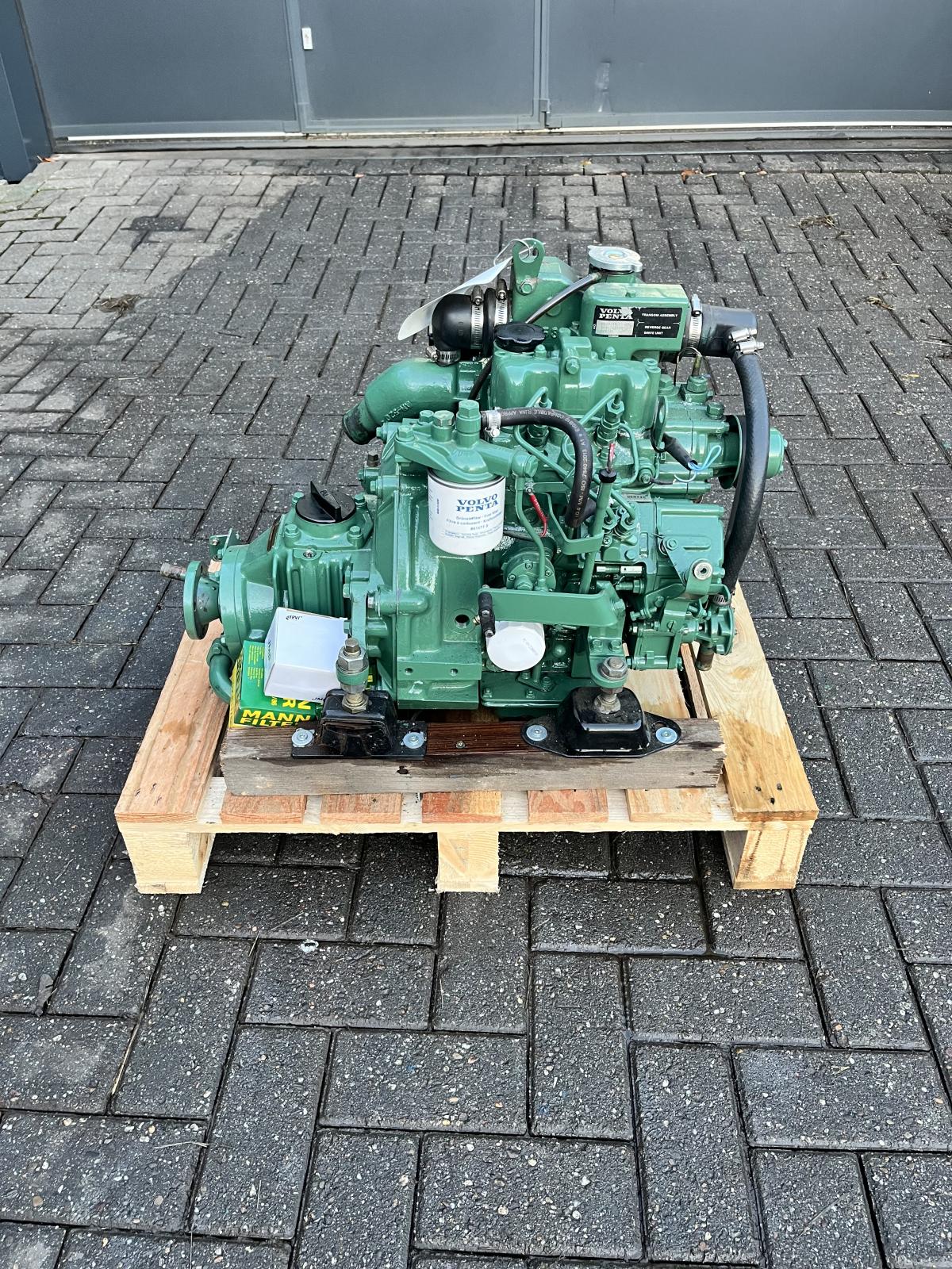 Volvo Penta MD2010 10hp marine engine