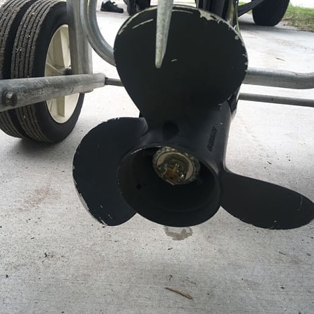 2019 Mercury 25 hp 4-stroke 20” Shaft Tiller outboard motor - Image 5