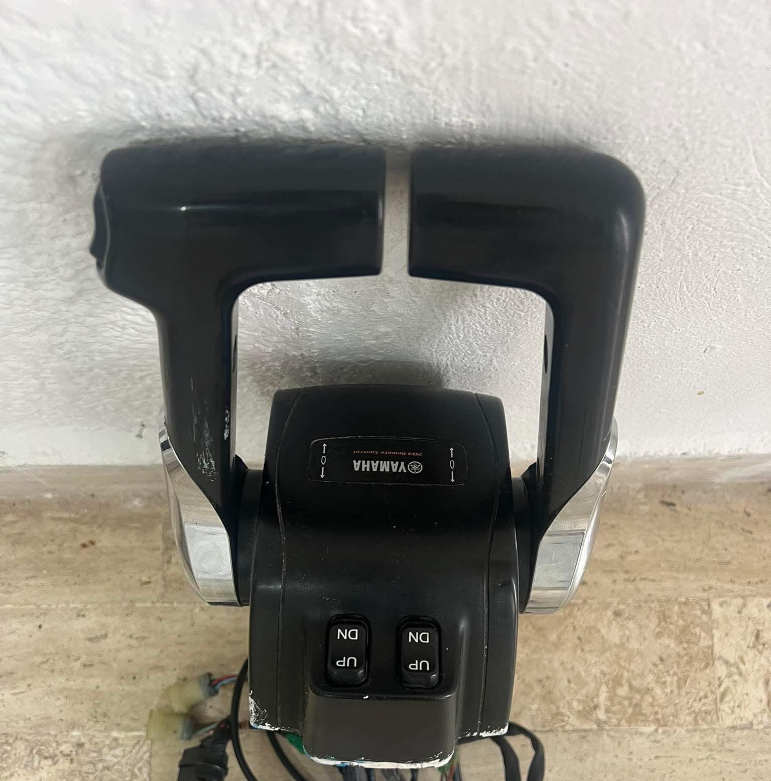 Yamaha F300 Outboard Motor - Image 3