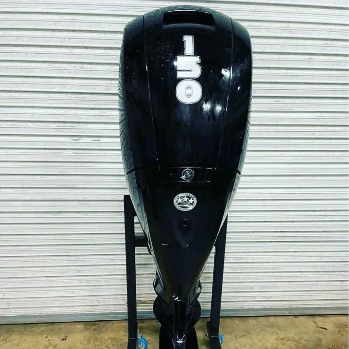 2015 Twin Mercury 150 hp 4-stroke 20” Shaft Outboard motor - Image 3