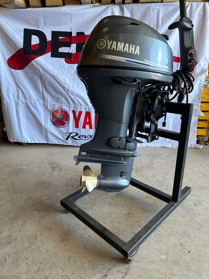Used yamaha F40LEH Outboard Engine - Image 4