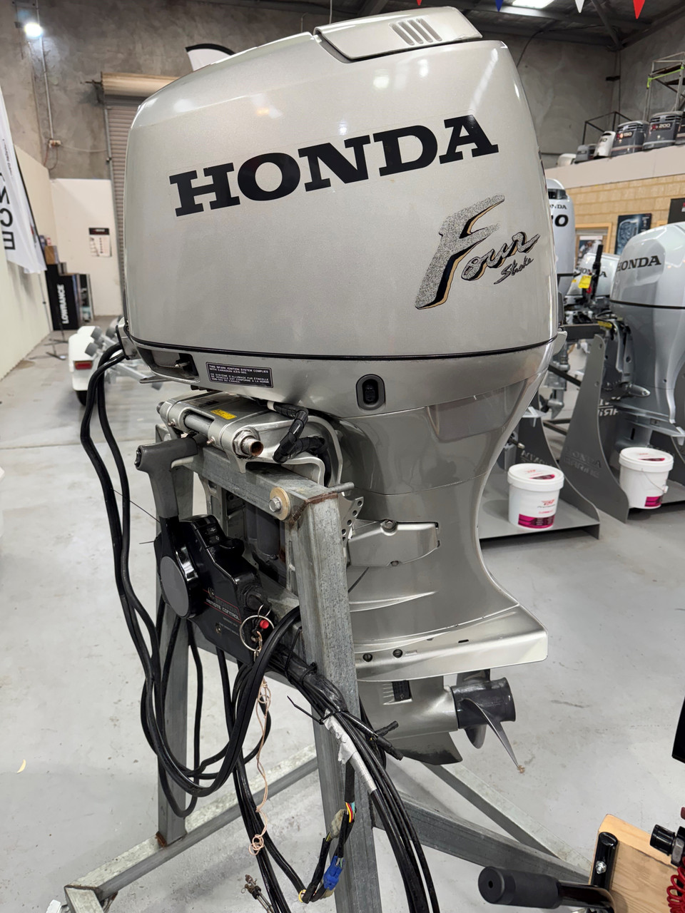 Honda BF50 4 stroke outboard – Excellent condition - Image 4