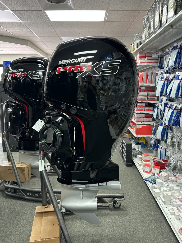 New- Mercury 150 HP 25″ Shaft 4- Stroke Pro XS - Image 6