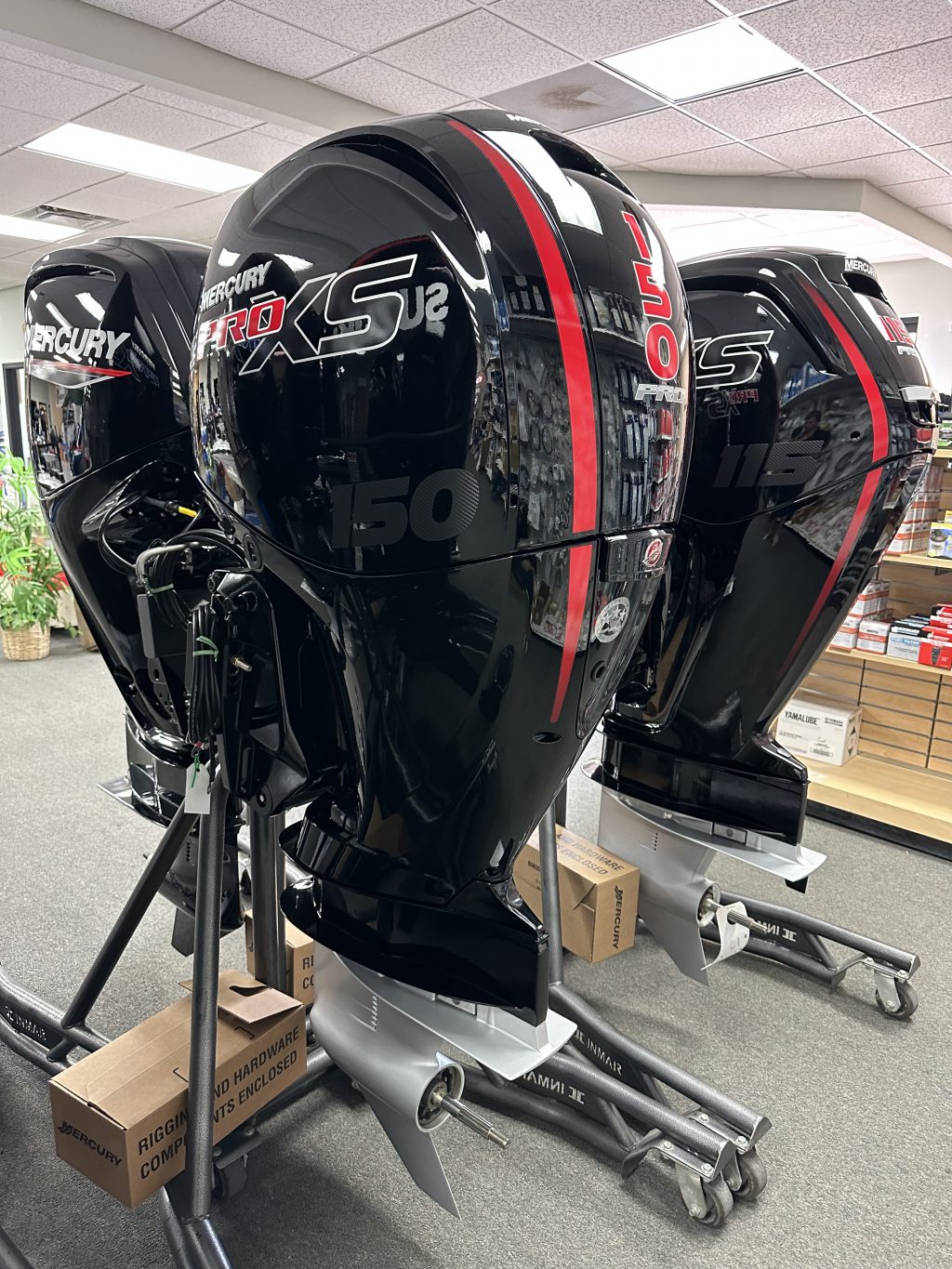 New- Mercury 150 HP 25″ Shaft 4- Stroke Pro XS - Image 3