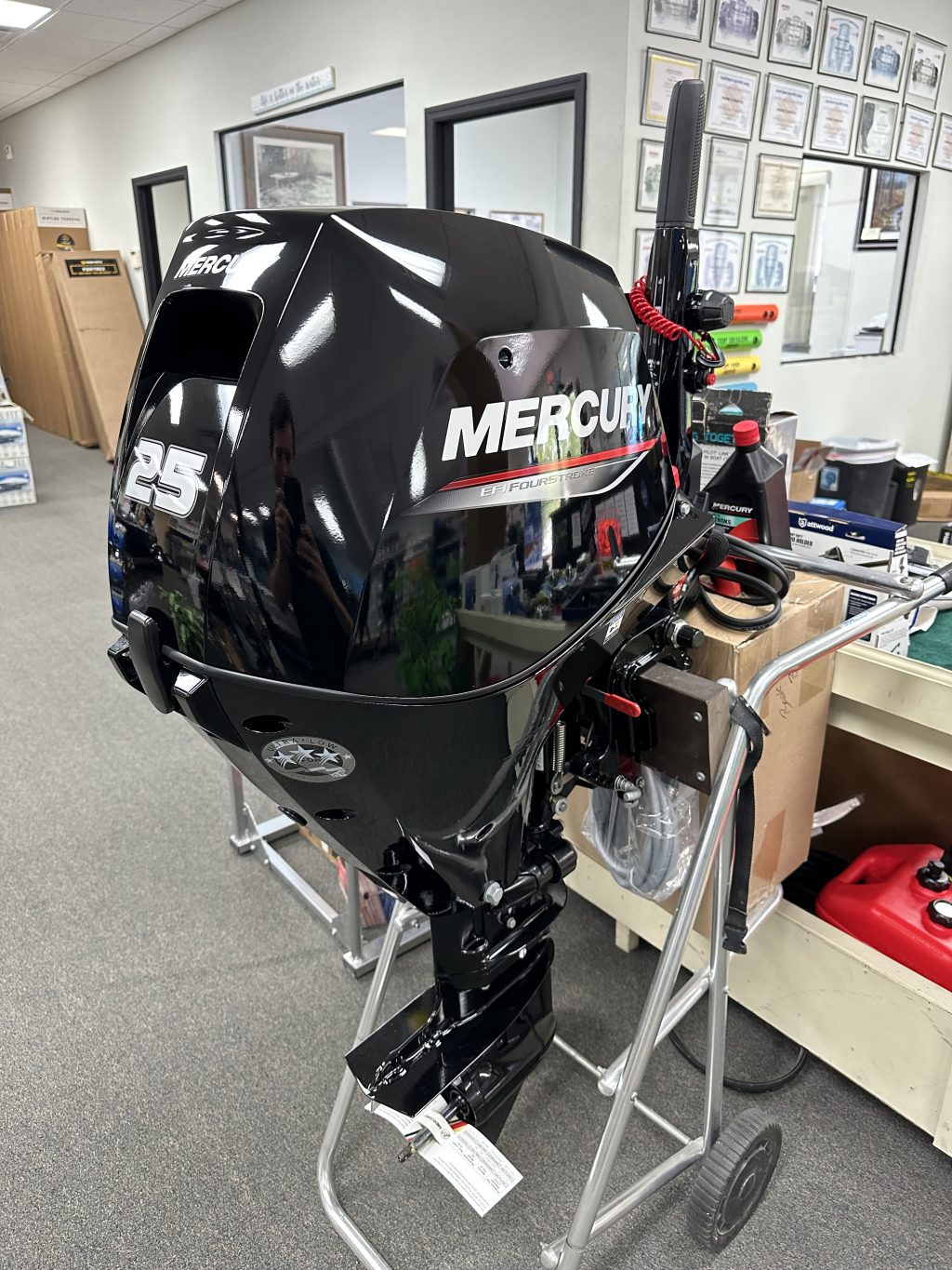 2025 Mercury 25EH Tiller Handle – BRAND NEW - Image 4