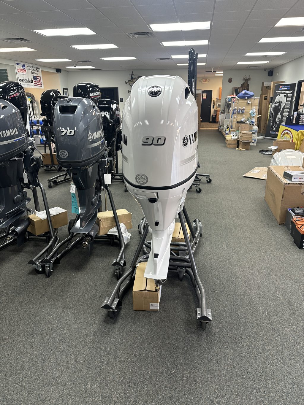 2025 Yamaha F90LB2 Pearl White Special Edition - Image 4