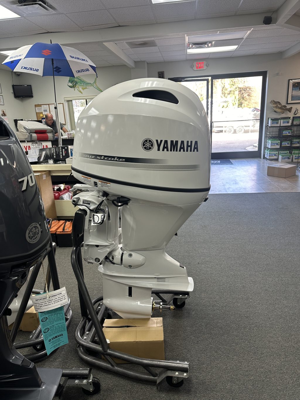 2025 Yamaha F90LB2 Pearl White Special Edition - Image 6