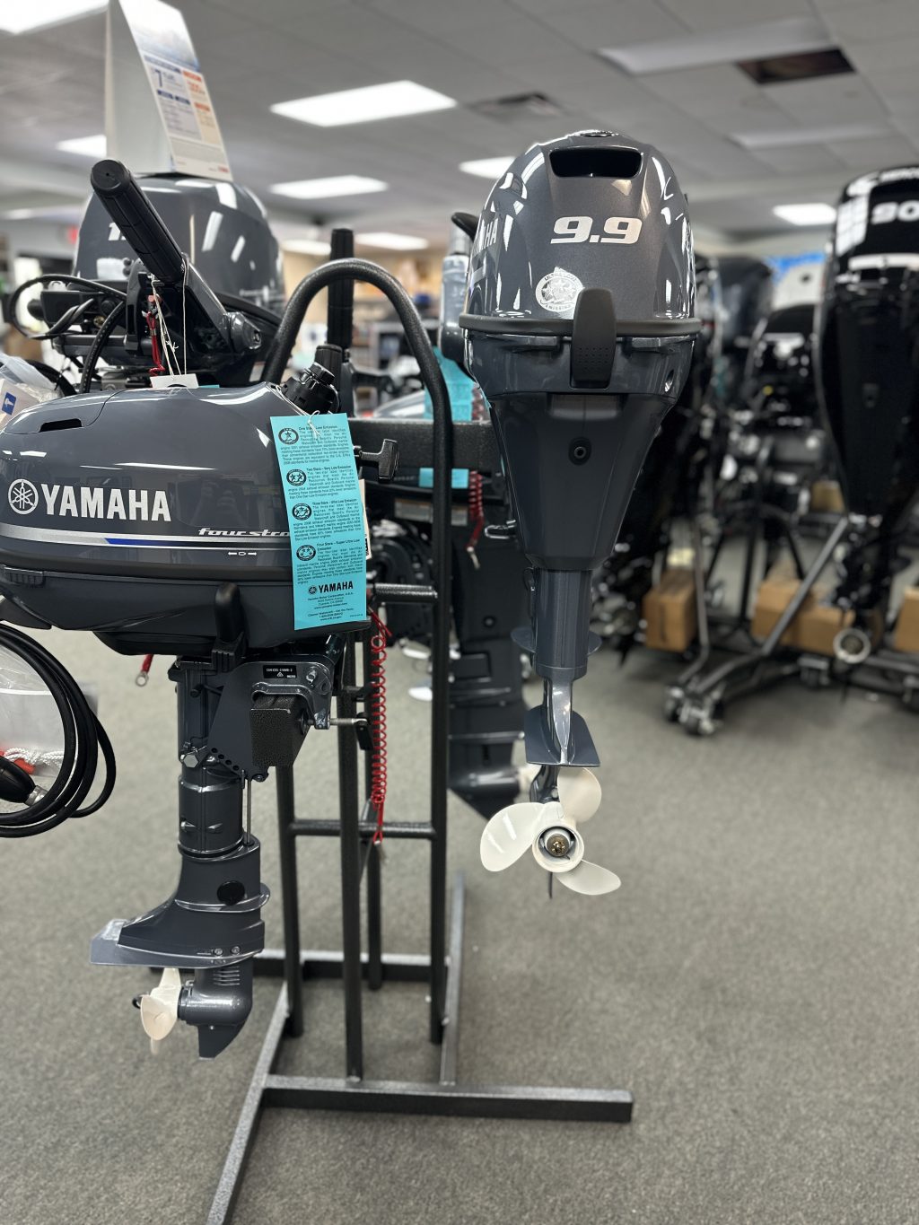 2025 Yamaha 9.9 Tiller Handle - Image 3