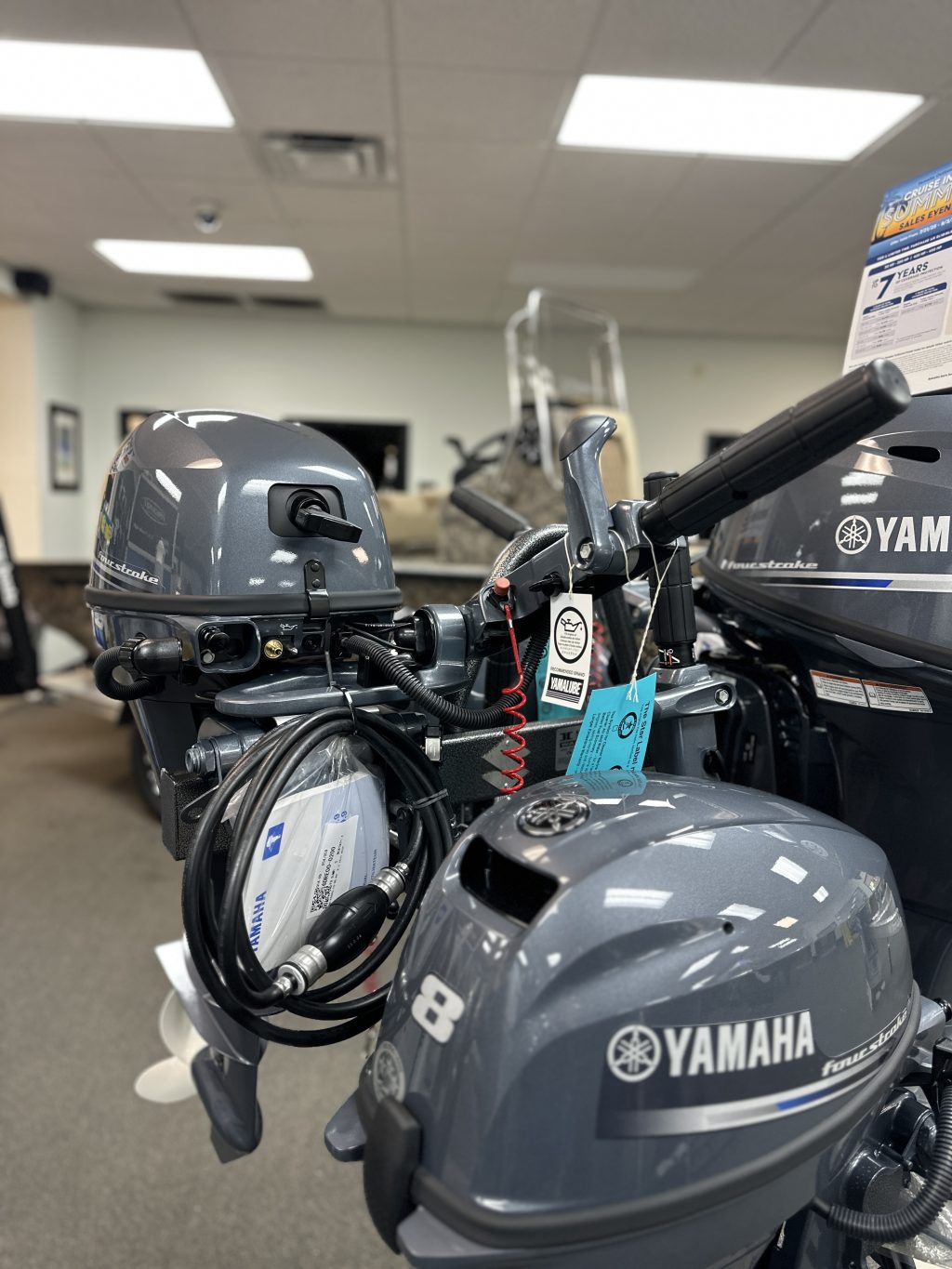 2025 Yamaha 9.9 Tiller Handle - Image 5