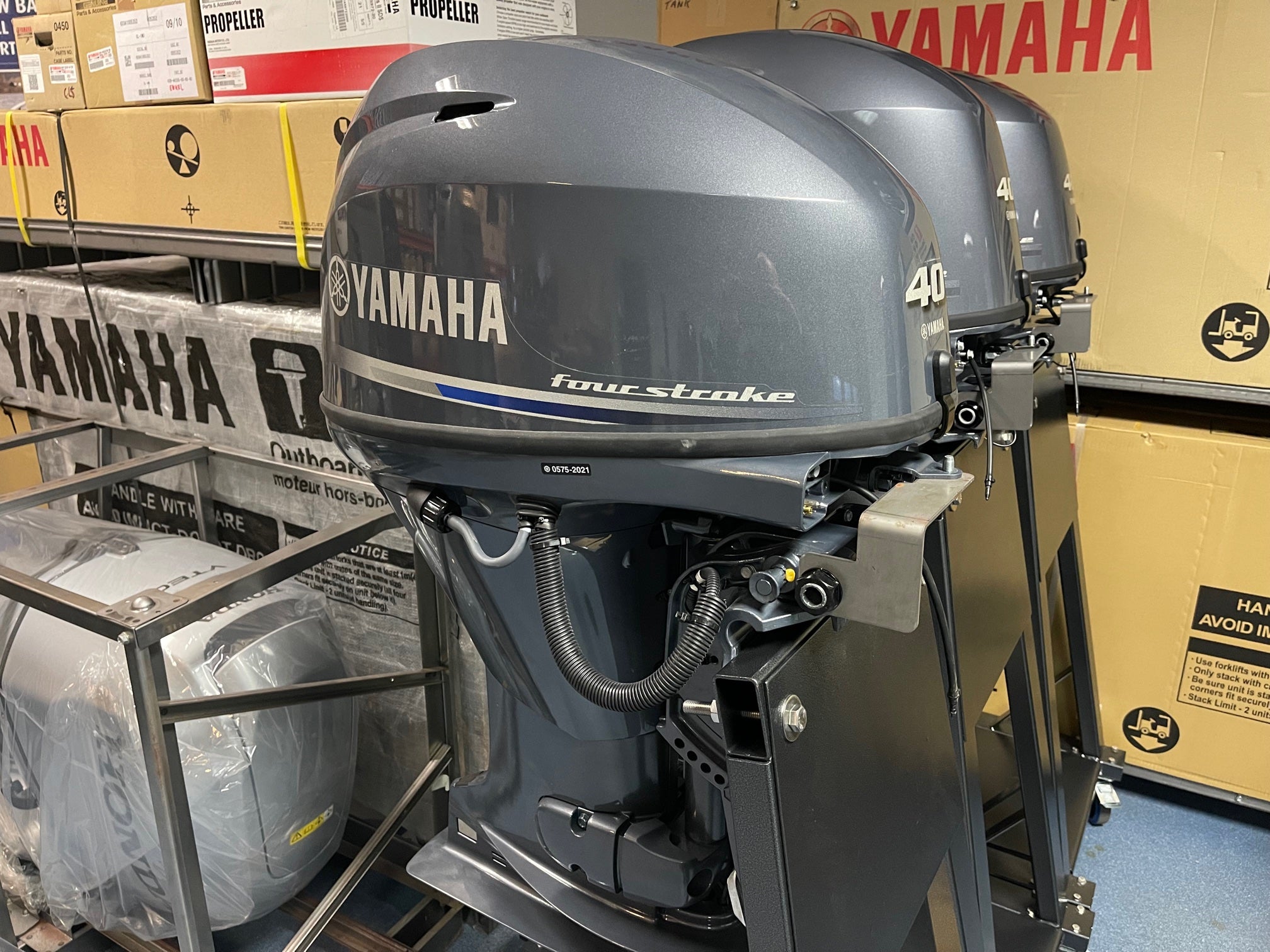 Yamaha 40HP long shaft F40 FETL (including remote control, gauge and propeller) - Image 3