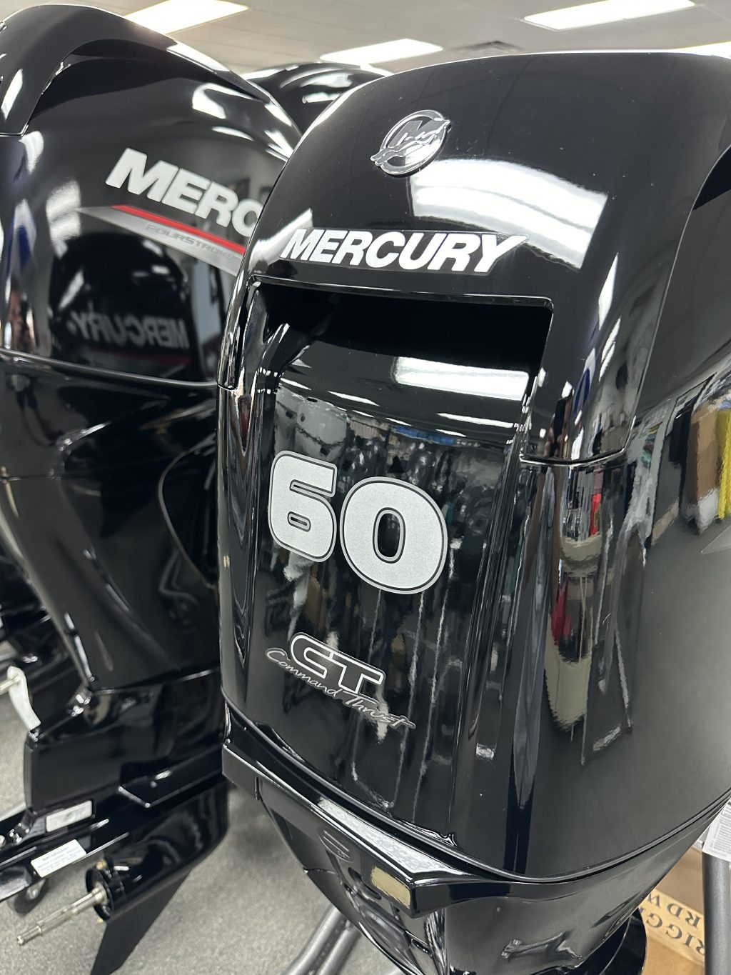 BRAND NEW – Mercury 60ELPT Command Thrust 20″ Shaft - Image 8
