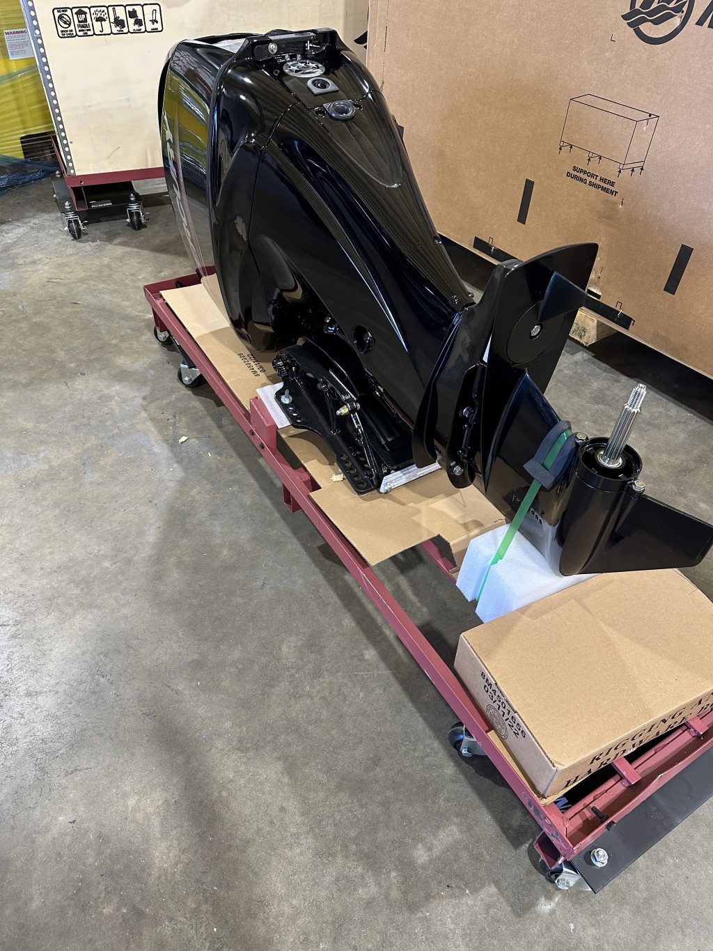 BRAND NEW – Mercury 60ELPT 20″ Shaft - Image 4