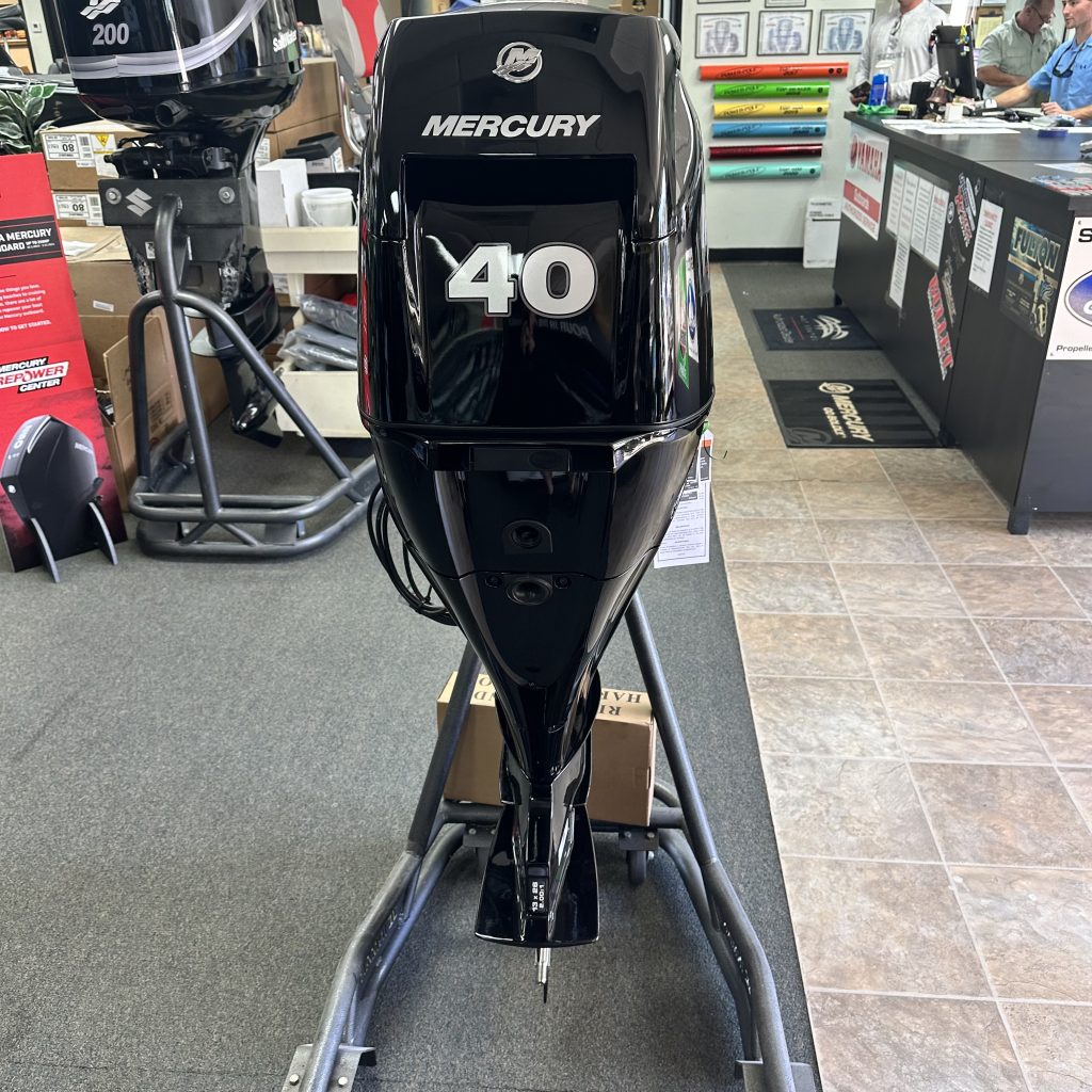 BRAND NEW – Mercury 40ELPT 20″ Shaft