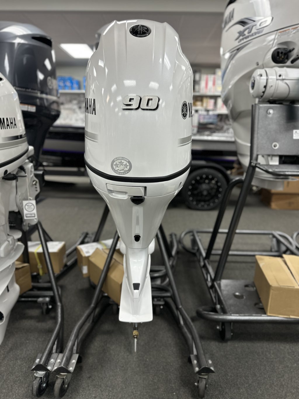 2025 Yamaha F90LB2 Pearl White Special Edition - Image 10