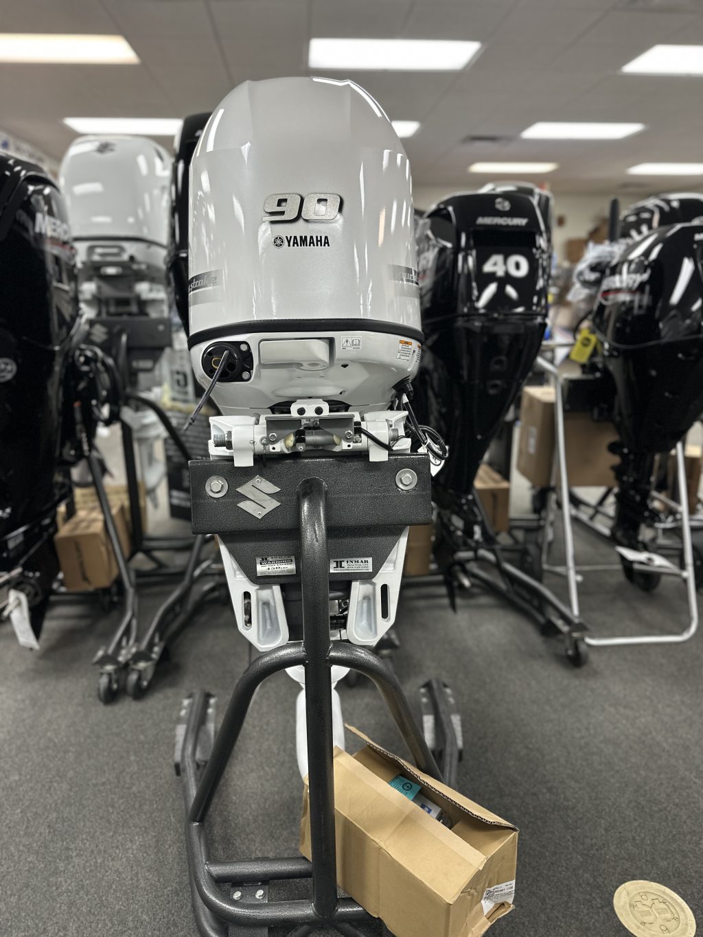 2025 Yamaha F90LB2 Pearl White Special Edition - Image 13