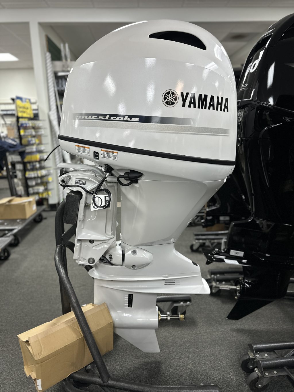 2025 Yamaha F90LB2 Pearl White Special Edition - Image 14