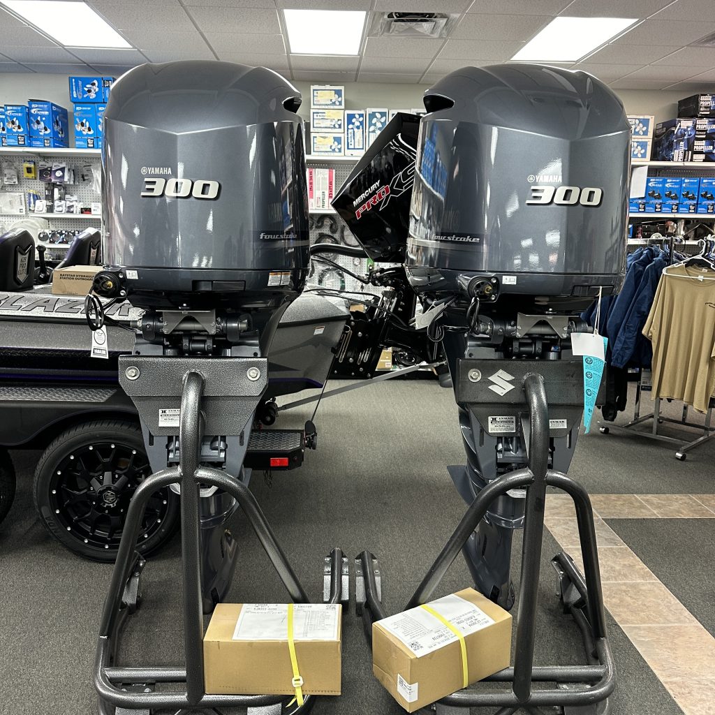 BRAND NEW – 2024 Yamaha F300XA & LF300XA 25” Shaft Pair - Image 5