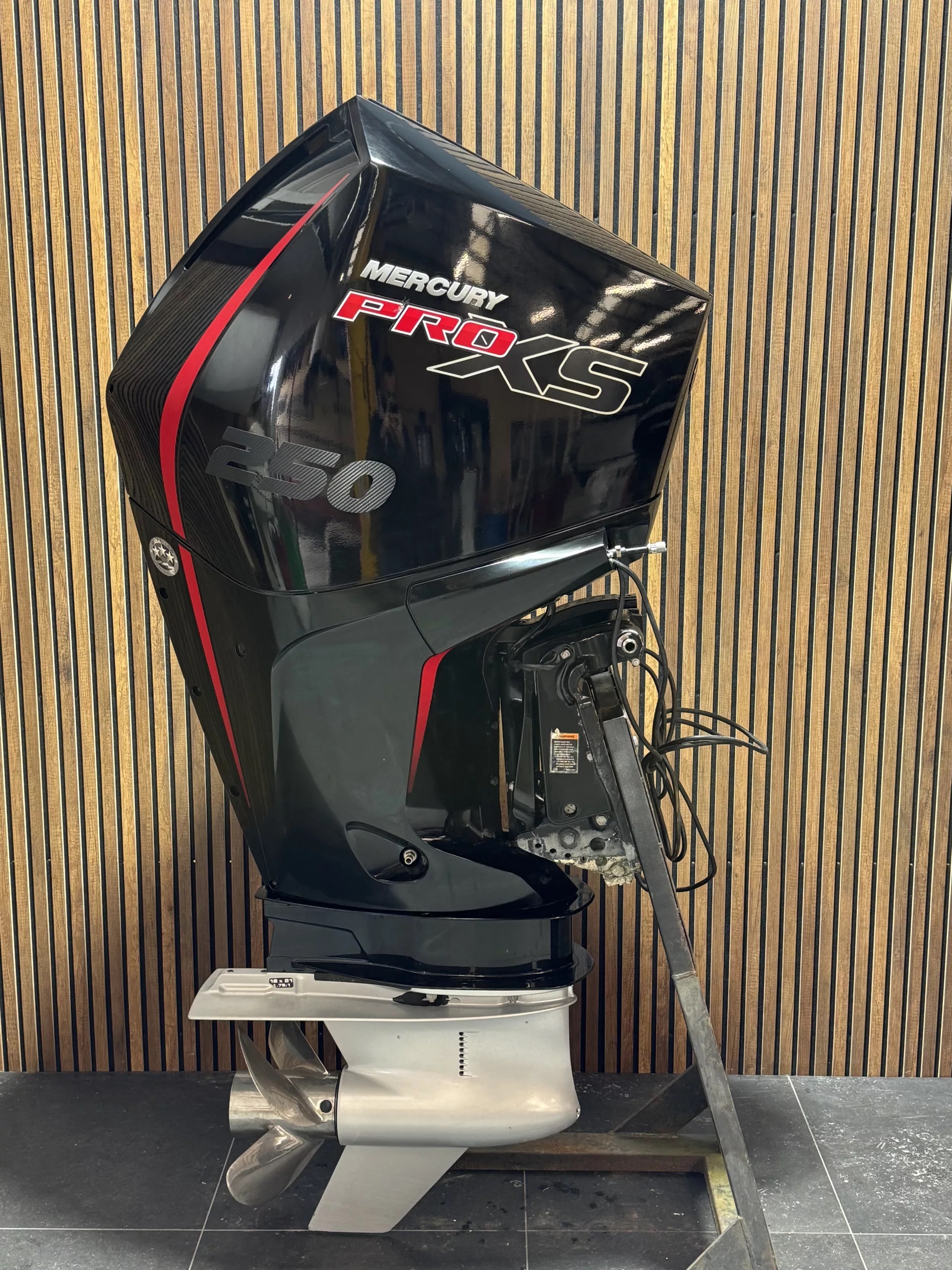 Used 2020 Mercury 250HP Pro XS V8 Outboard - Image 3
