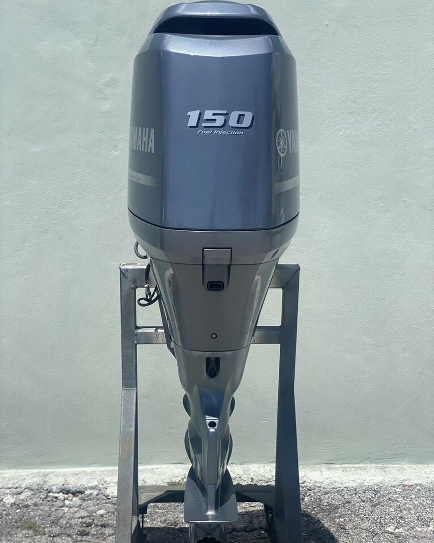 2018 Yamaha 150 HP 4-Stroke 25″ Shaft Remote Steer Power Tilt And Trim Outboard Motor - Image 5
