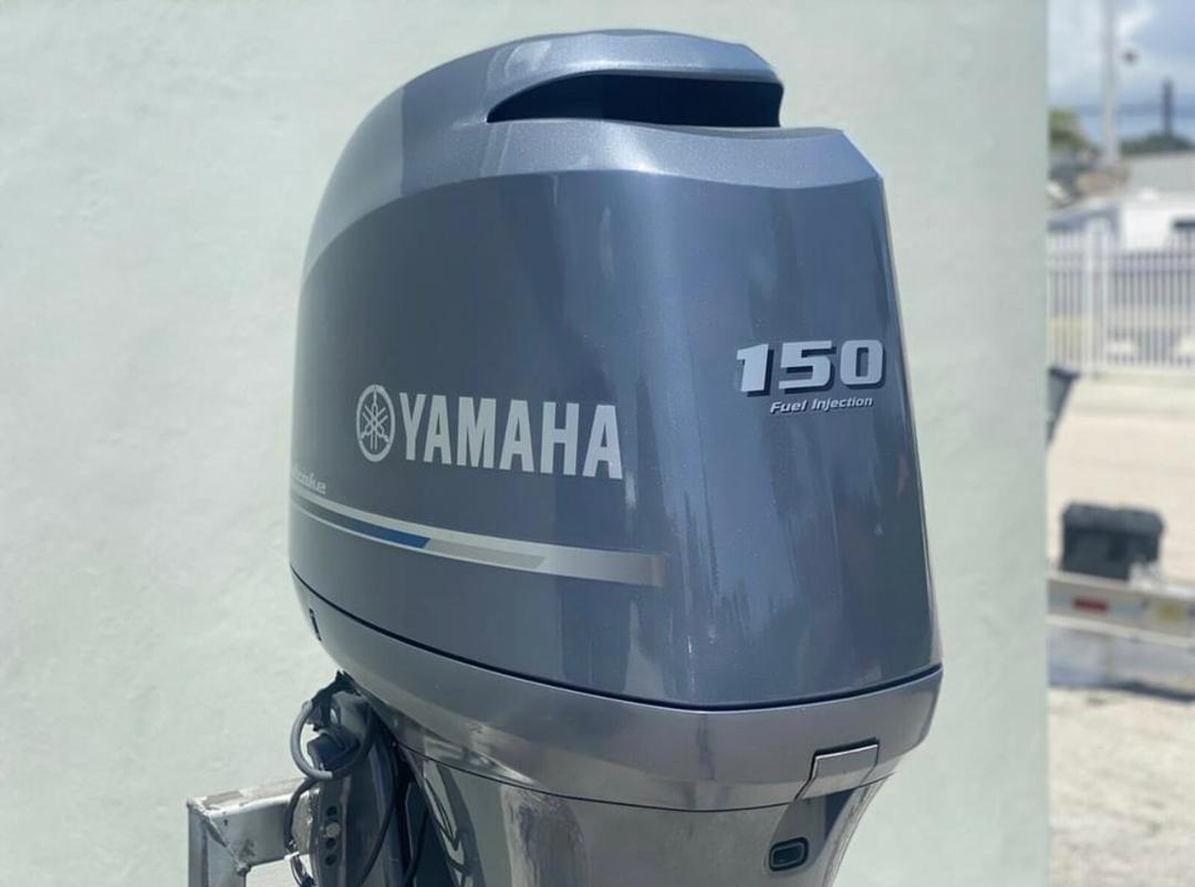 2018 Yamaha 150 HP 4-Stroke 25″ Shaft Remote Steer Power Tilt And Trim Outboard Motor - Image 2