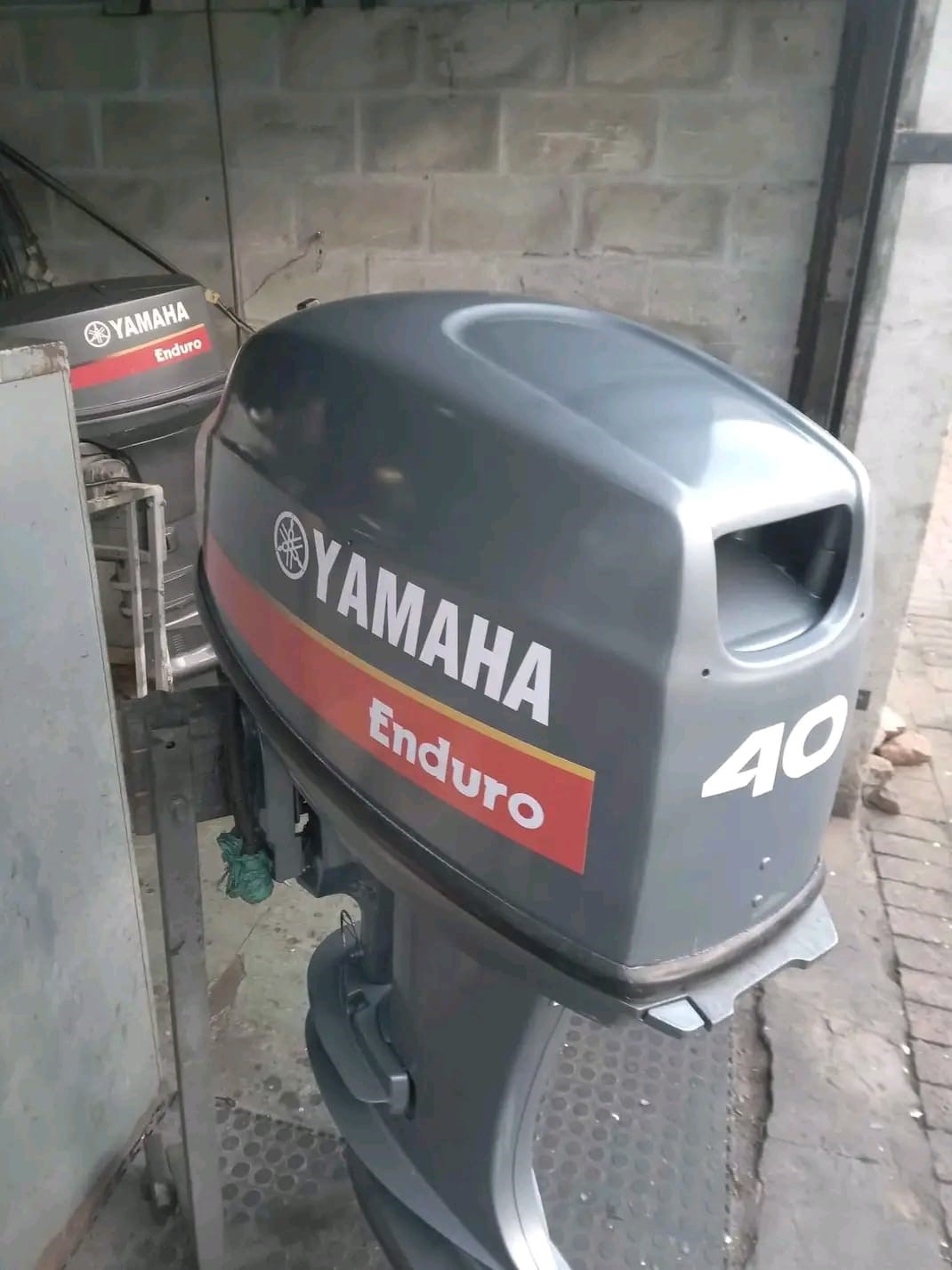 Yamaha 40 hp Enduro outboard engine 2-Stroke Long Shaft - Image 6