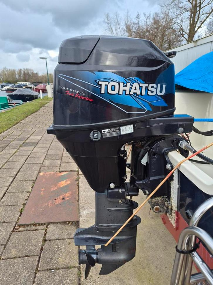Tohatsu 30 HP Injection | Electric Start | Long Shaft - Image 2