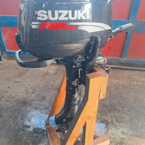 Suzuki 5HP four-stroke