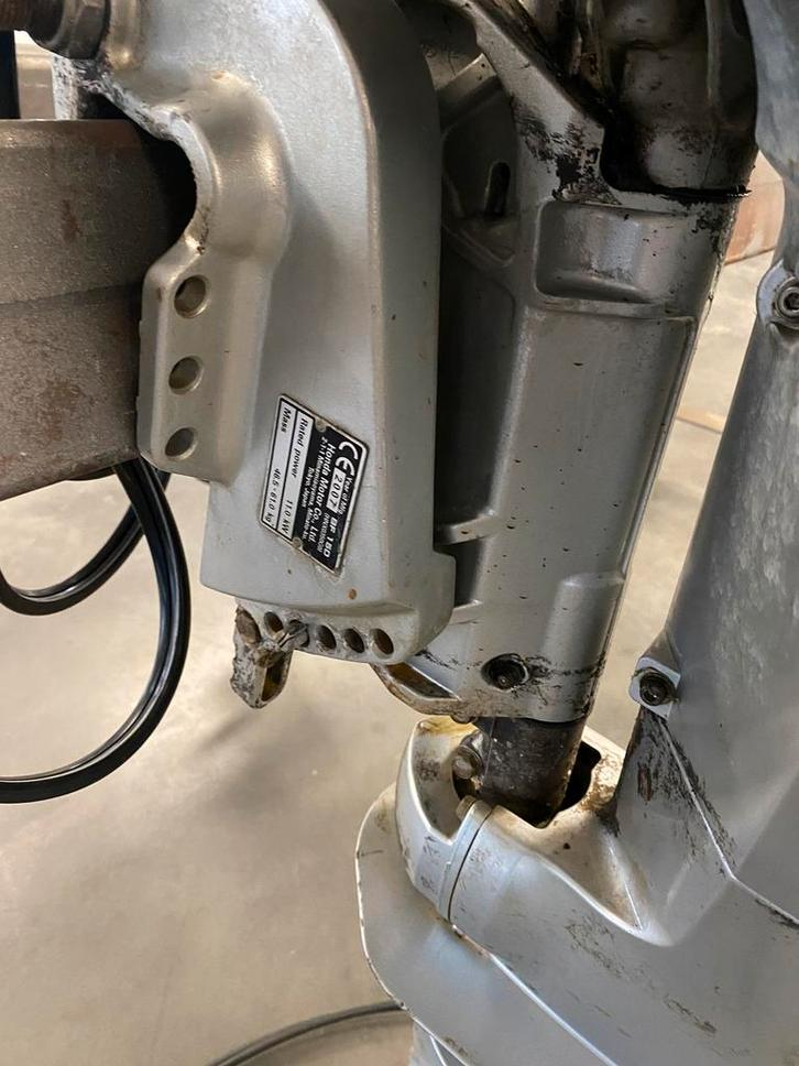 Honda 15 hp 4-stroke electric start (8 on cover) + warranty - Image 2