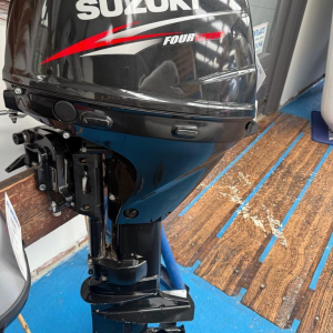 Suzuki DF30 Long Shaft – Electric Start – Very Neat