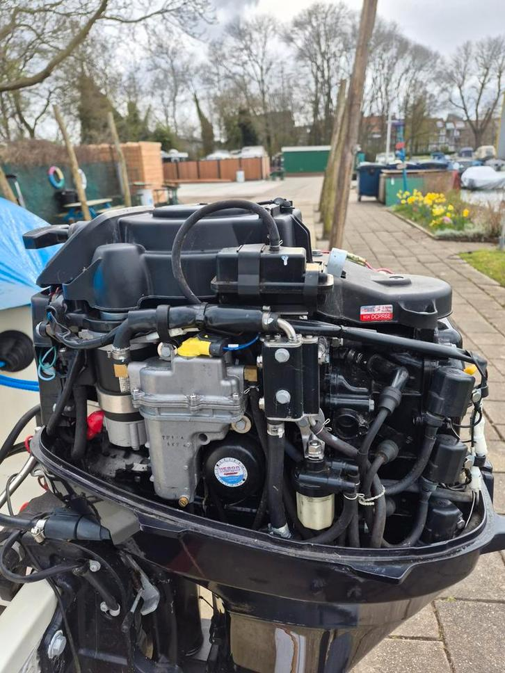 Tohatsu 30 HP Injection | Electric Start | Long Shaft - Image 4