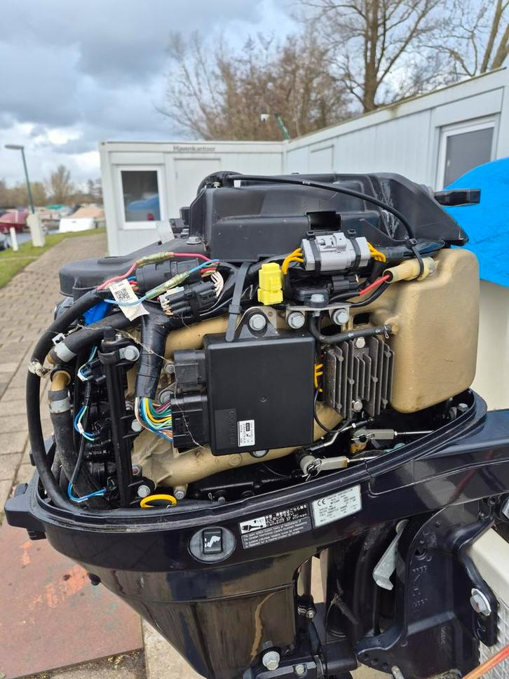 Tohatsu 30 HP Injection | Electric Start | Long Shaft - Image 5