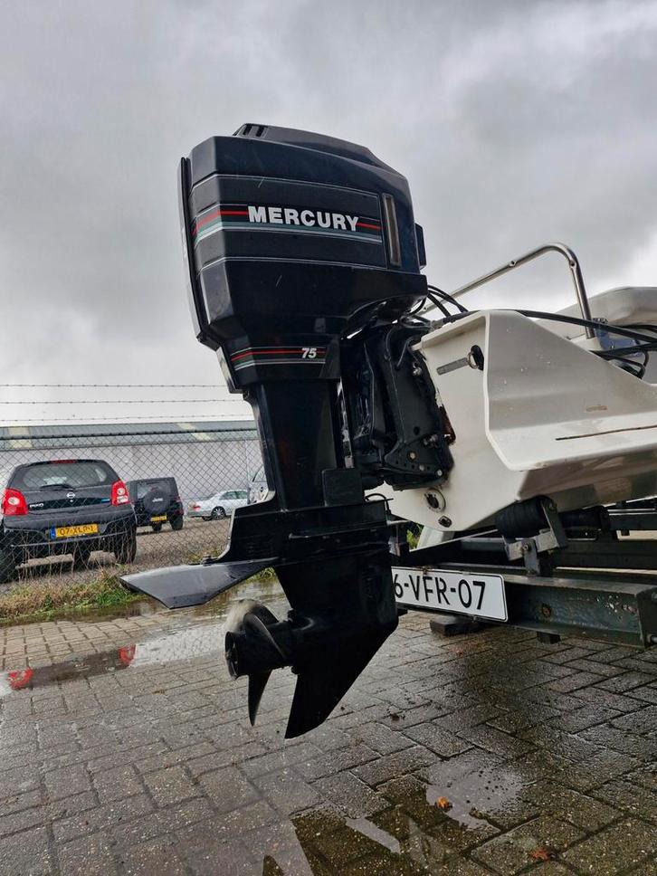 Mercury 75hp top condition long tail power trim
