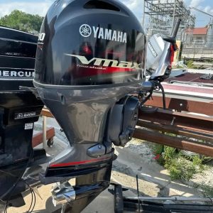 2023 90 HP Yamaha VMAX SHO 20″ Shaft Length Tiller Steer